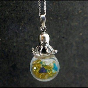Octopus  glitter magic bottle necklace